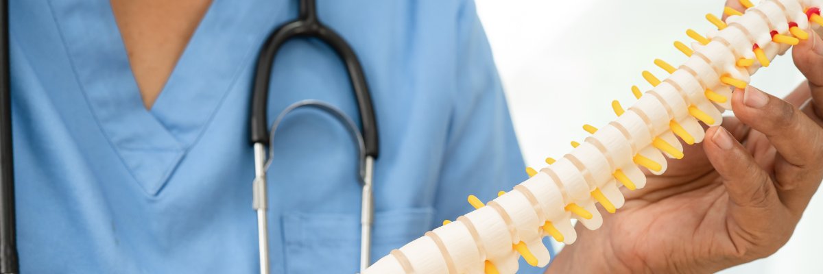 Cómo Aliviar el Dolor de una Hernia Discal