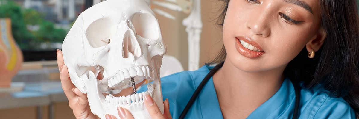 Fisioterapia para Bruxismo Crónico: Manejo del Dolor y Prevención de Complicaciones